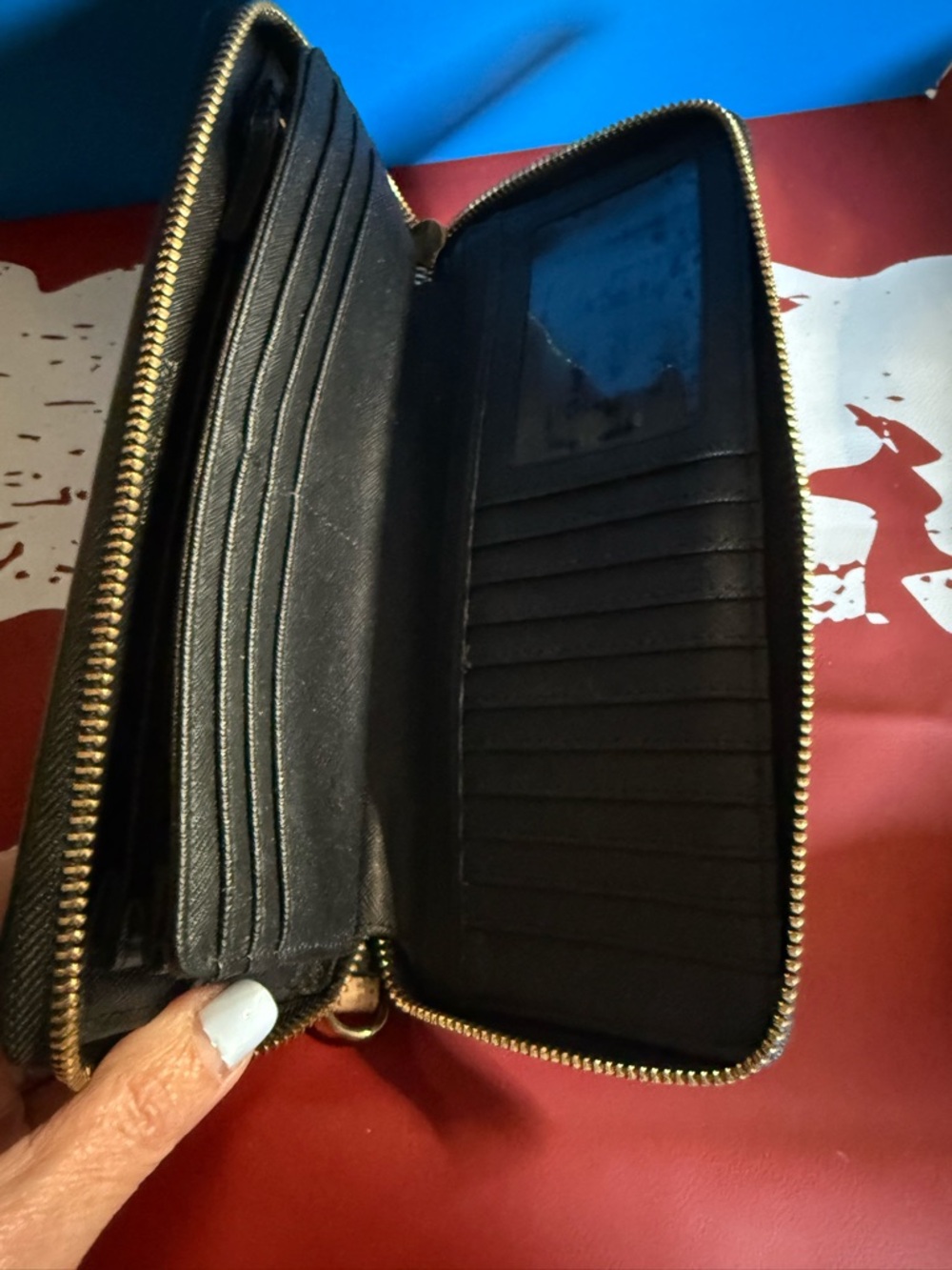 Michael Kors Black Patent MK Monogram Satchel with Matching Wallet - Picture 7 of 8
